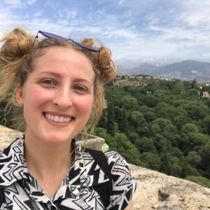 Meet your Posher, Ella